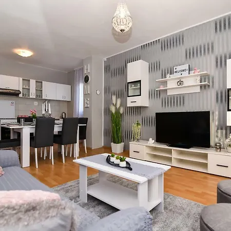 Apartman Gajtana דירה מסלניקה